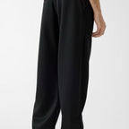 Tuta completa GUESS Taglie XL XXL Comfort Elegante per Ogni Occasione in Materiale Morbido e Stile Unico