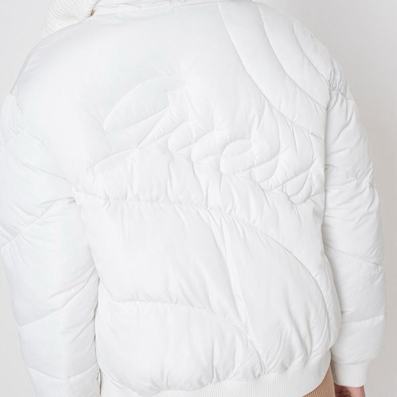 Piumino guess bianco donna Comfort Elegante Materiale Morbido Stile Unico per Ogni Occasione