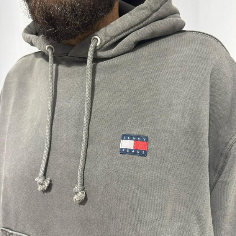 Tommy Jeans Felpa  con cappuccio 100% Cotone con Logo Centrale Stampato Taglie S M L XL XXL Comfort Elegante per Ogni Occasione