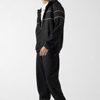 Tuta completa GUESS Taglie XL XXL Comfort Elegante per Ogni Occasione in Materiale Morbido e Stile Unico