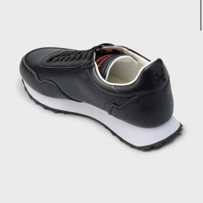 Scarpe numero disponibili 40 42 43 45 Comfort Elegante per Ogni Occasione in Materiale Morbido e Stile unico