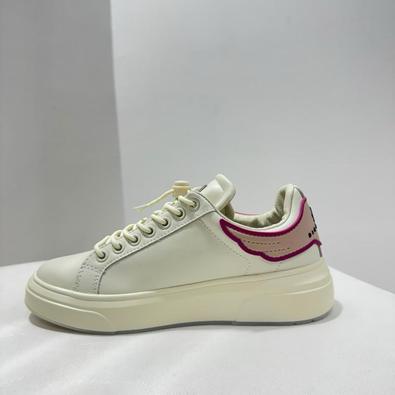 Scarpe donna numero disponibili 36 37 38 39 40 41Comfort Elegante per Ogni Occasione in Materiale Morbido e Stile unico