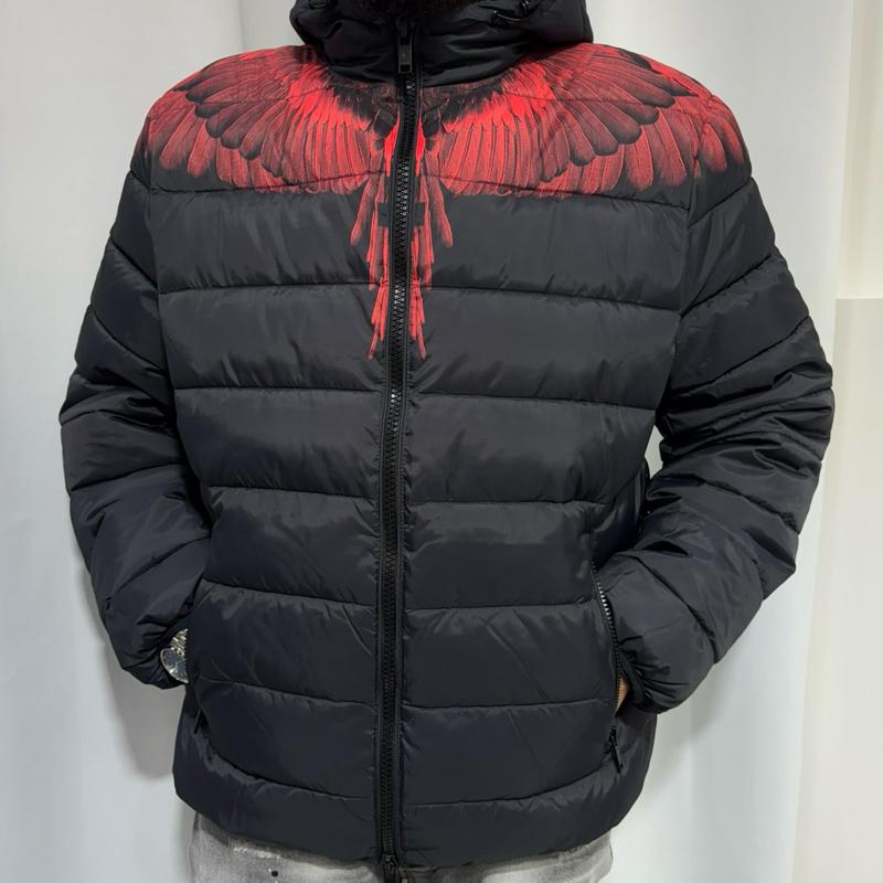 Piumino county of Milan Taglie M L XL XXL Comfort Elegante Materiale Morbido Stile Unico per Ogni Occasione
