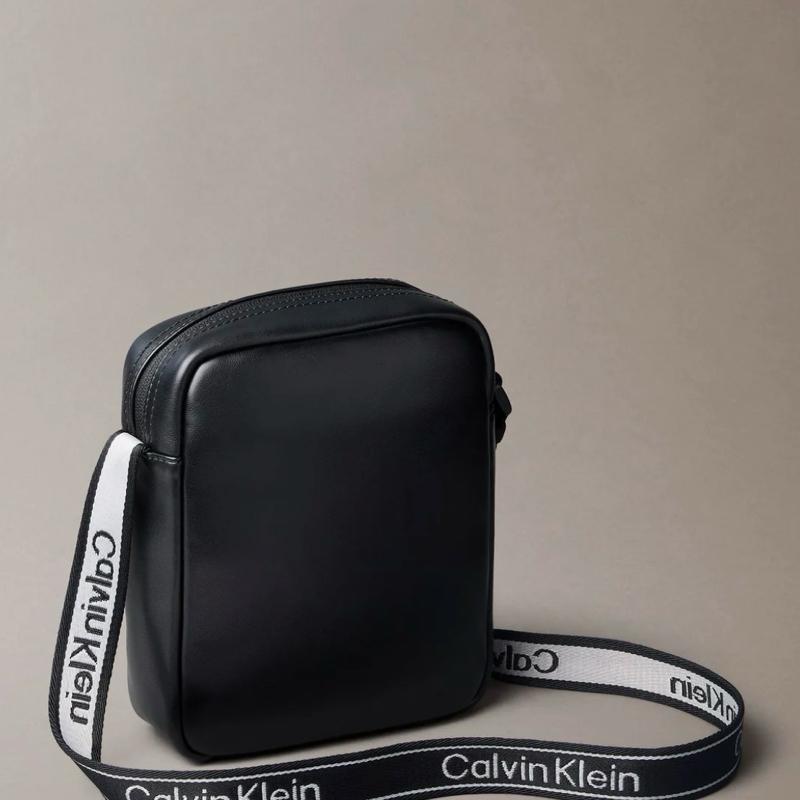 Calvin klein tracolla con Logo Esteso Frontale Taglia Unica Comfort Elegante per Ogni Occasione Stile Unico