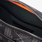 Borsa a spalla Lacoste modello The Blend Comfort Elegante per Ogni Occasione in Materiale Morbido e Stile Unico